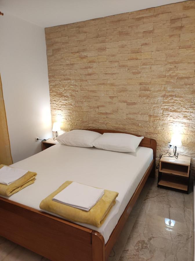 Apartments Katica Метайна Екстер'єр фото